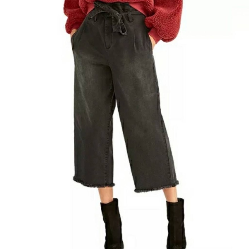 Wide leg jeans
